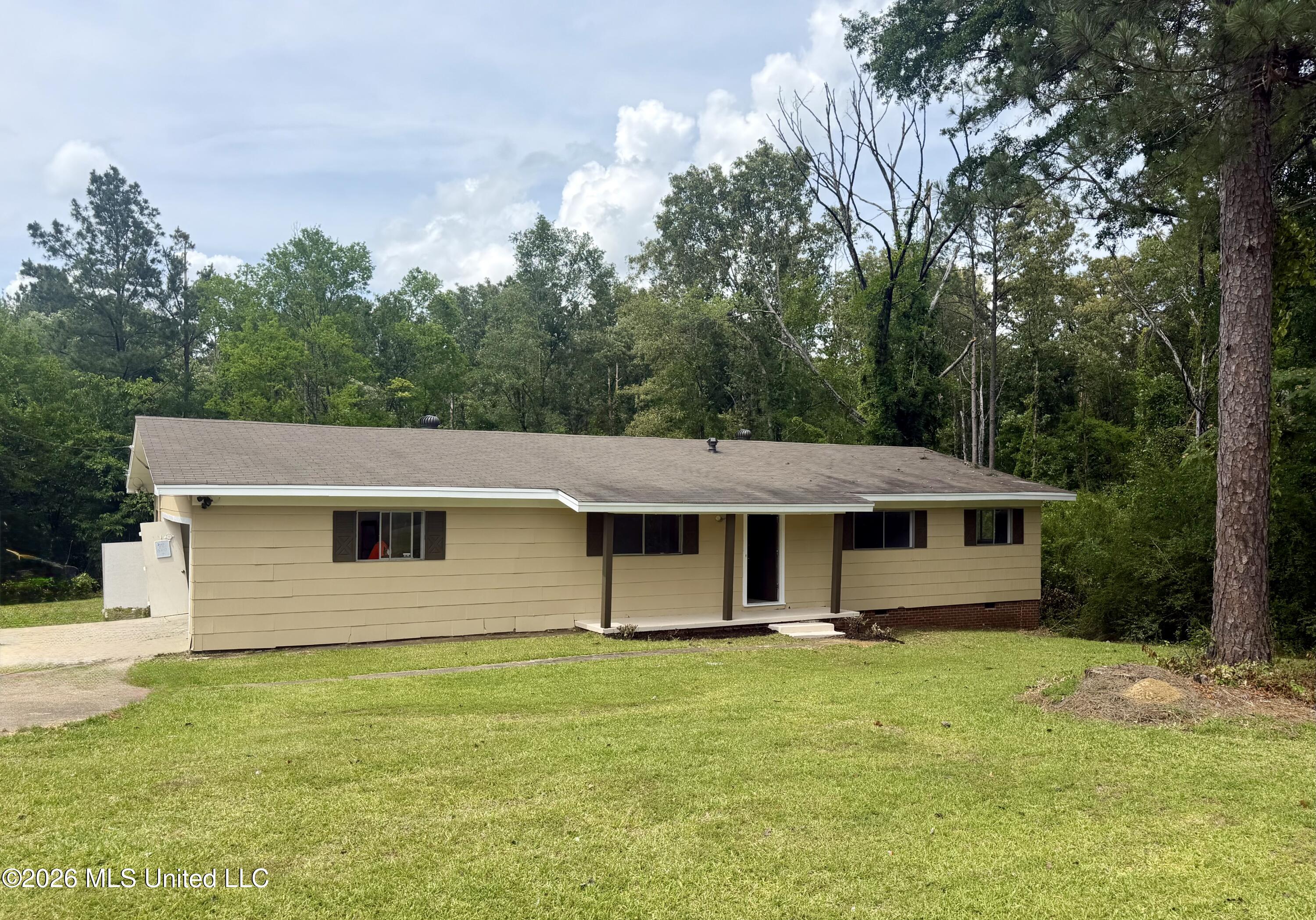 1244 Cooper Road Jackson, MS 39212 - Photo 1 of 1 Front View