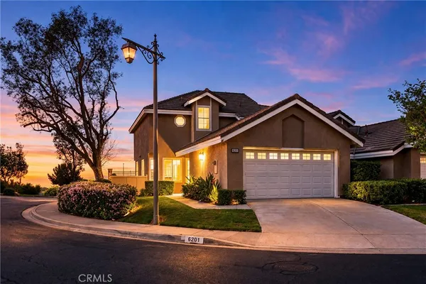 $950,000 | 6201 East Onyx Lane, Anaheim Hills, CA 92807