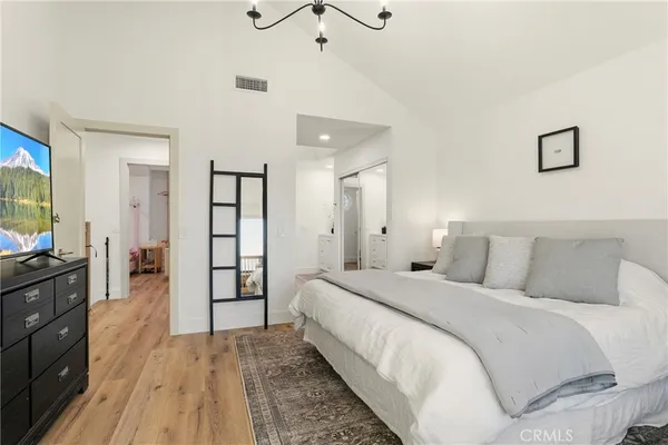 $1,100,000 | 6201 East Onyx Lane, Anaheim Hills, CA 92807