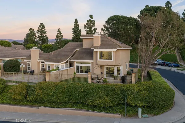 $1,100,000 | 6201 East Onyx Lane, Anaheim Hills, CA 92807