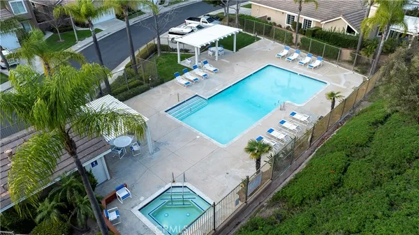 $1,100,000 | 6201 East Onyx Lane, Anaheim Hills, CA 92807