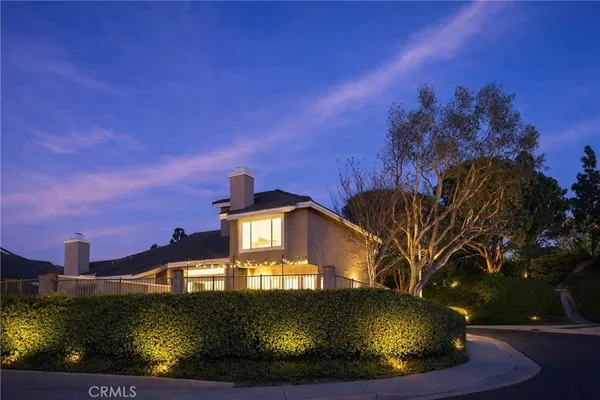 $1,100,000 | 6201 East Onyx Lane, Anaheim Hills, CA 92807