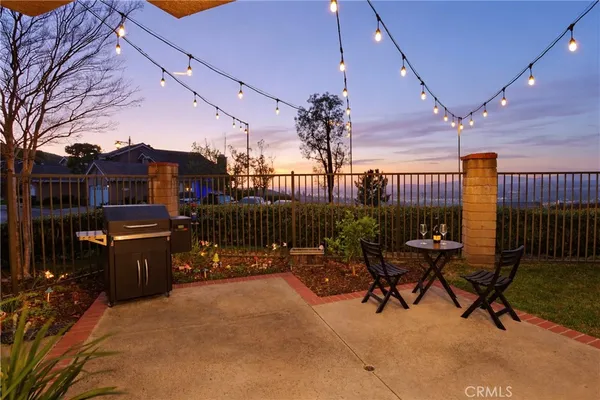 $1,100,000 | 6201 East Onyx Lane, Anaheim Hills, CA 92807