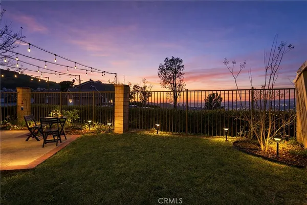 $1,100,000 | 6201 East Onyx Lane, Anaheim Hills, CA 92807