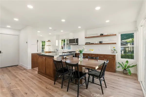 $1,100,000 | 6201 East Onyx Lane, Anaheim Hills, CA 92807