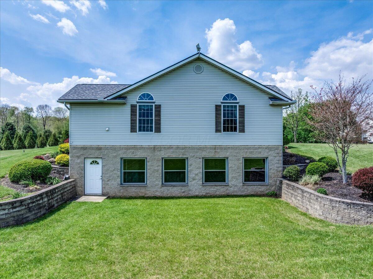 5325 Westfall Road Southwest Lancaster, OH 43130 - Photo 49 of 80 5325 Westfall Rd SW 43130 (43)