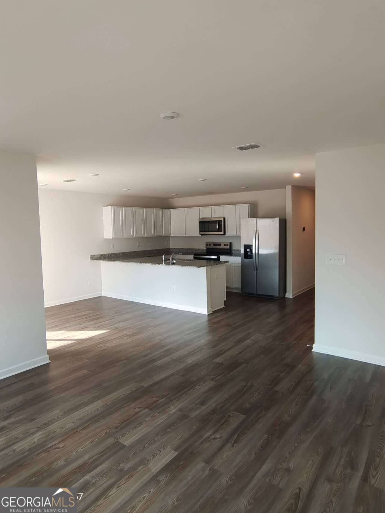 537 Pemberton Street Kingston, GA 30145 - Photo 5 of 16