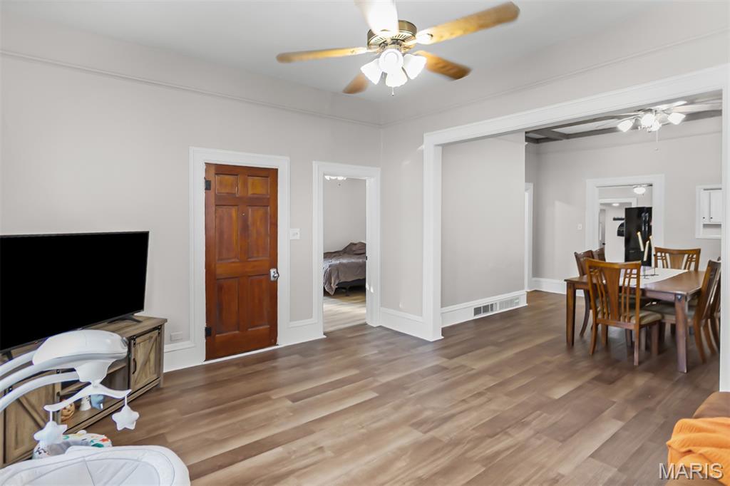 120 East Center Street Brighton, IL 62012 - Photo 13 of 48