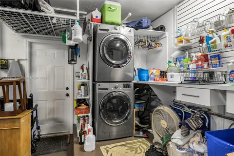 $2,998,000 | 5120 Carillo Street, Coral Gables, FL 33146