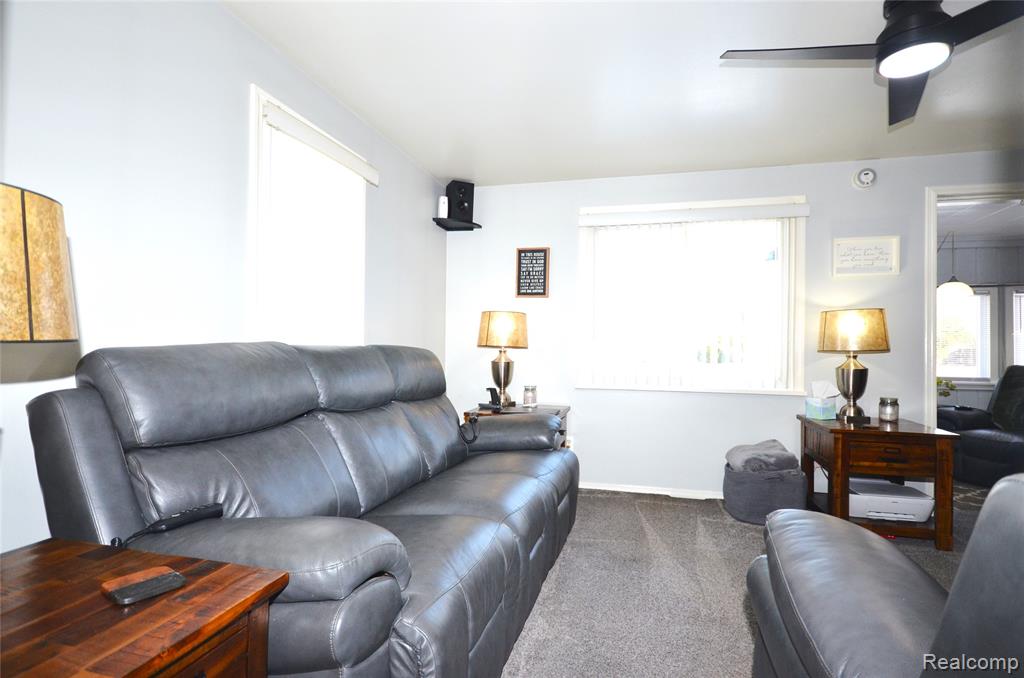 3310 Crooks Road Rochester, MI 48309 - Photo 19 of 35