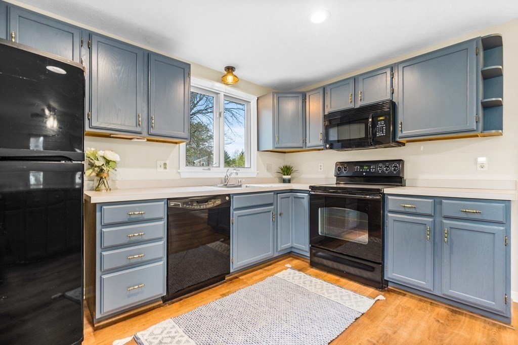 27 Alpine Run Road Kingston, MA 02364 - Photo 14 of 38 Gallery Image 14