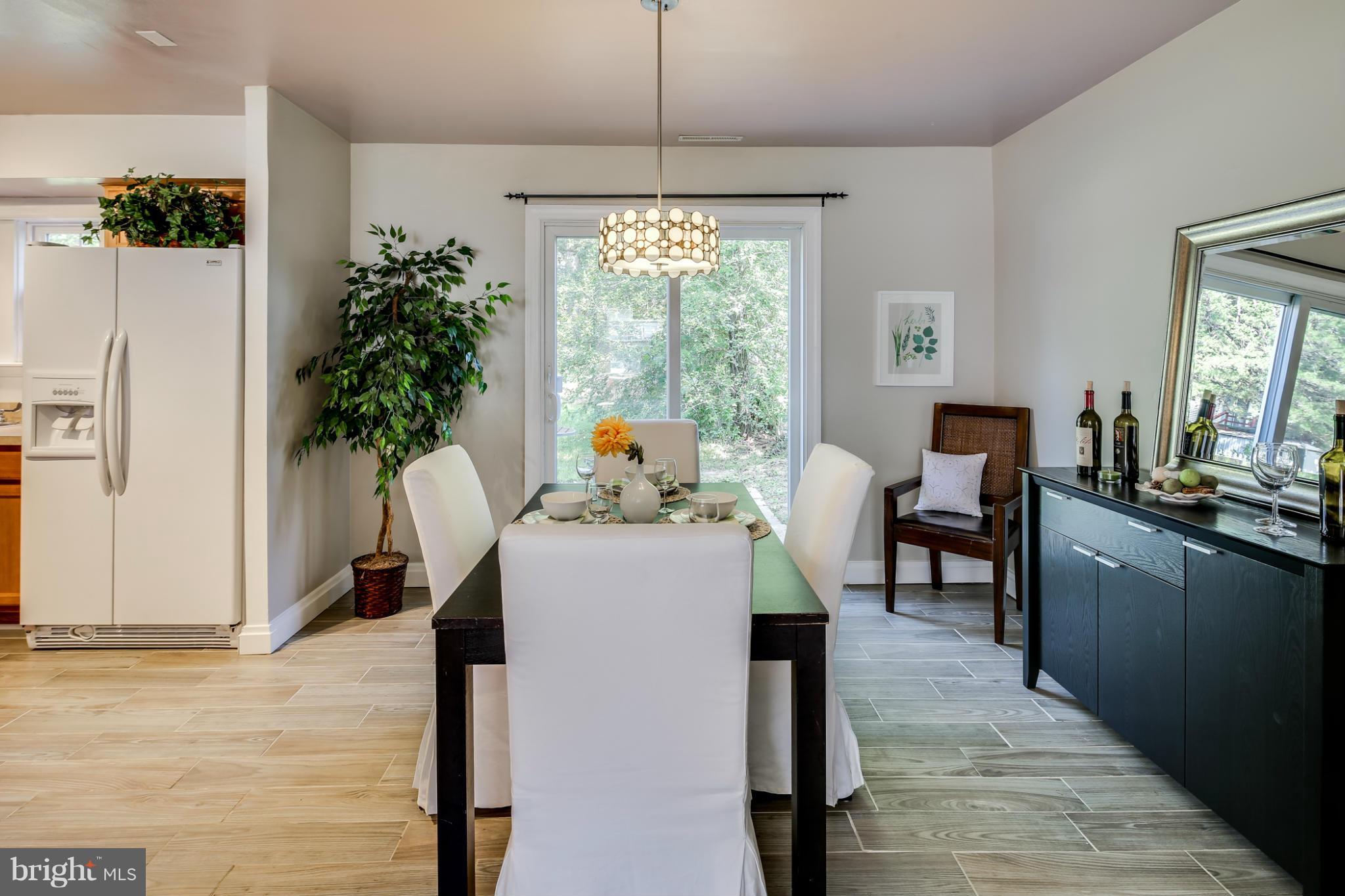 1716 Chesterton Road Baltimore, MD 21244 - Photo 8 of 30 Dining Room