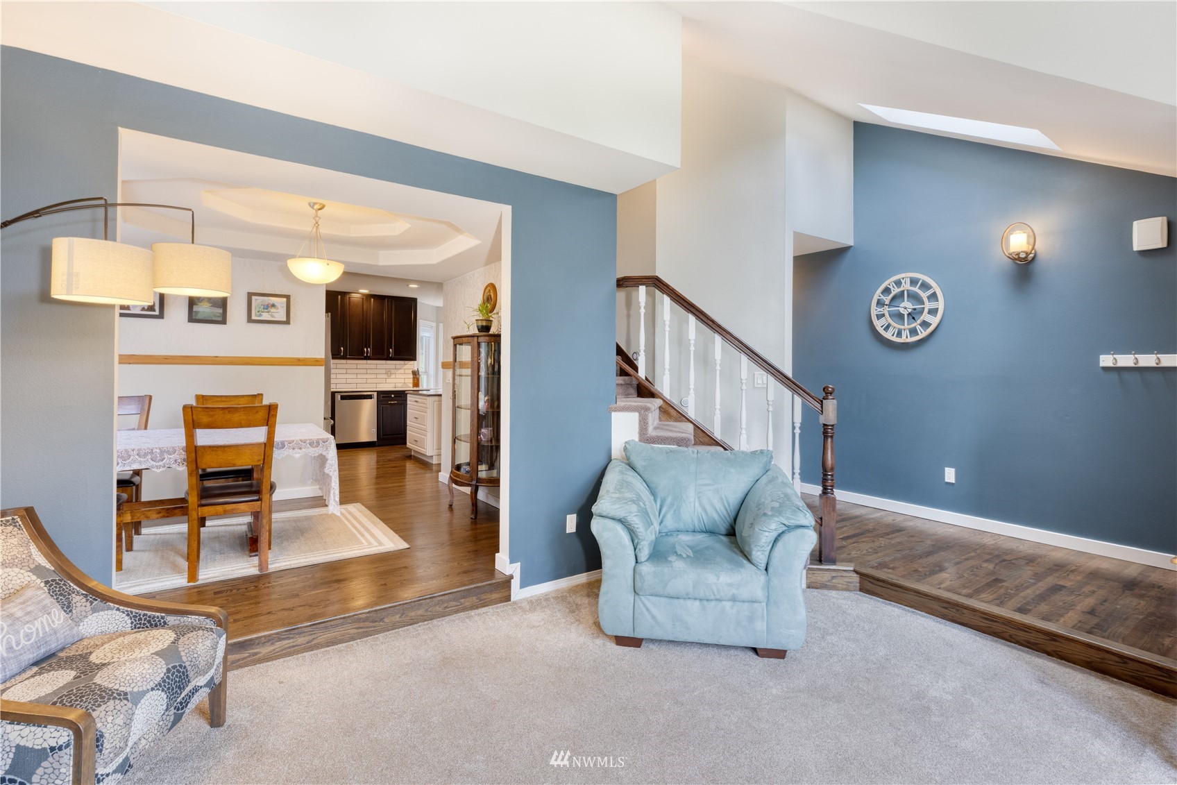 7414 Vandermark Road East Bonney Lake, WA 98391 - Photo 5 of 40 a living room with furniture and a table