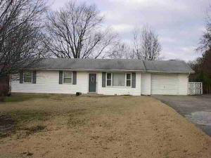 4073 Tunnelton Road Bedford, IN 47421 - Photo 1 of 5