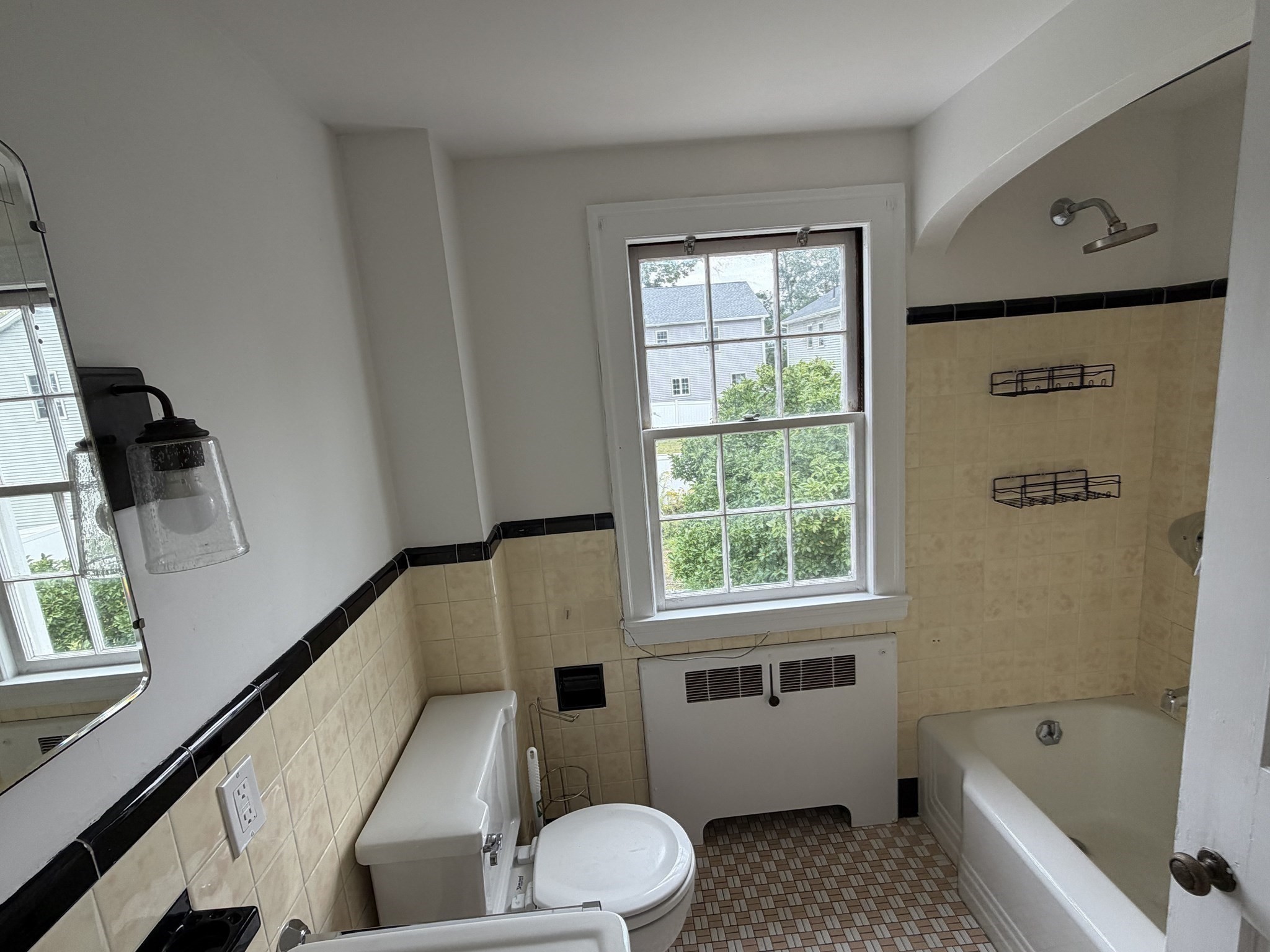 11 Benz Street Springfield, MA 01118 - Photo 11 of 17 Gallery Image 11