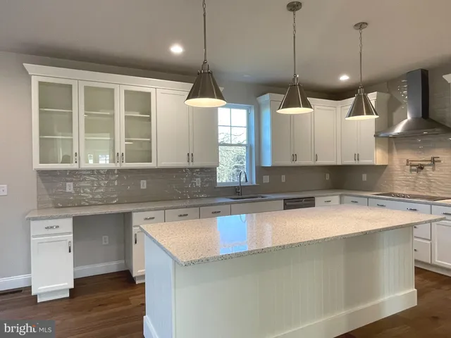 $715,266 | 259 West Uwchlan Avenue, Unit B, Downingtown, PA 19335