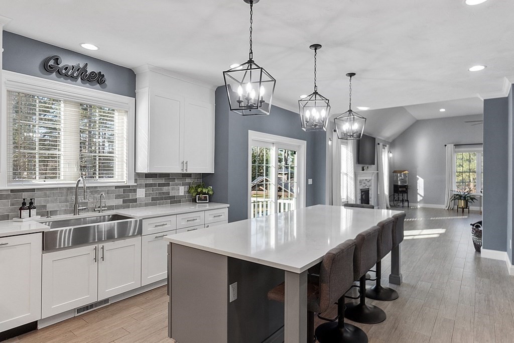 8 Whitetail Run Auburn, MA 01501 - Photo 12 of 42