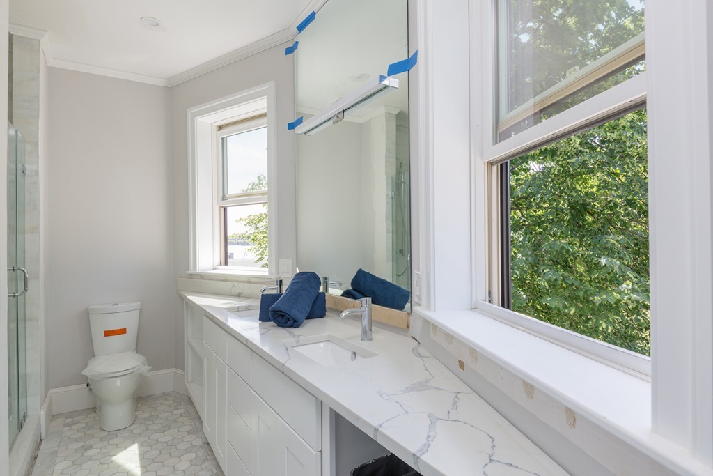 1650 Columbia Road, Unit 2 Boston, MA 02127 - Photo 11 of 14