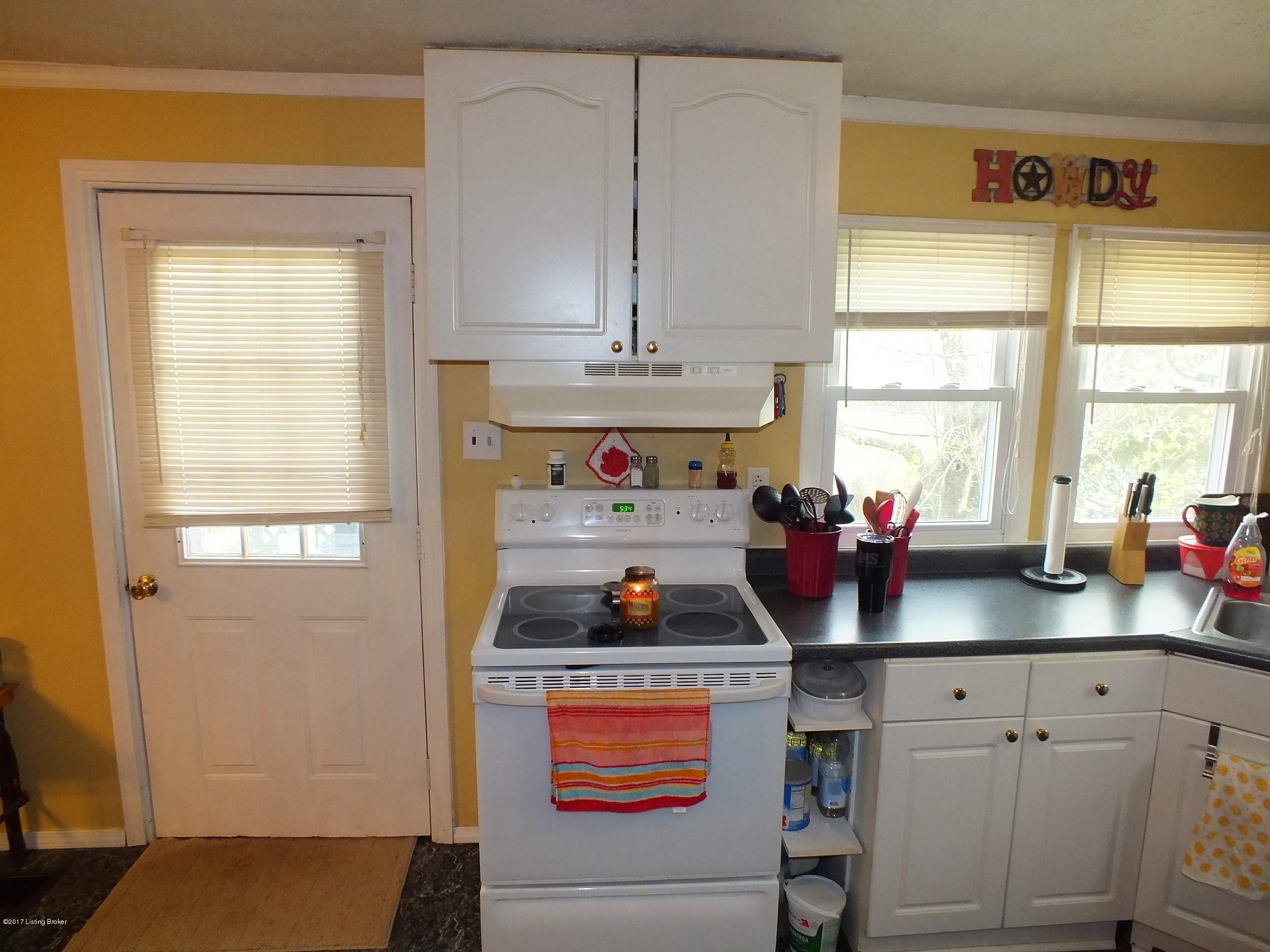 17919 Beaver Dam Road Caneyville, KY 42721 - Photo 14 of 63 Image00010