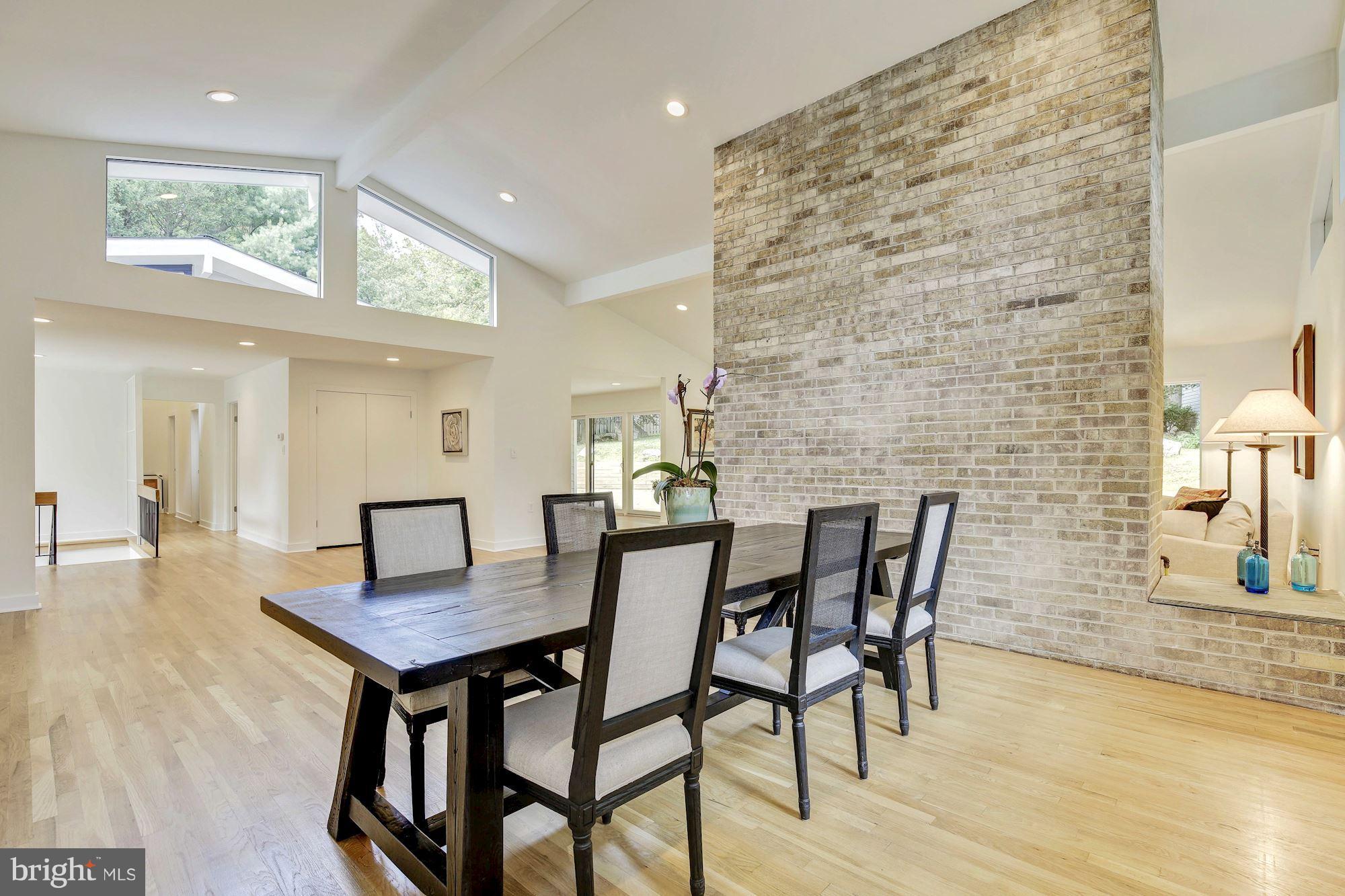 6916 Heatherhill Road Bethesda, MD 20817 - Photo 14 of 30 Dining Room