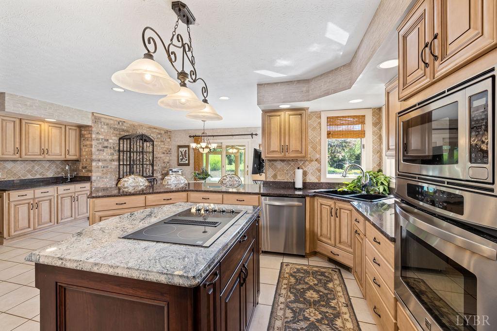 112 Haines Point Terrace Forest, VA 24551 - Photo 15 of 83