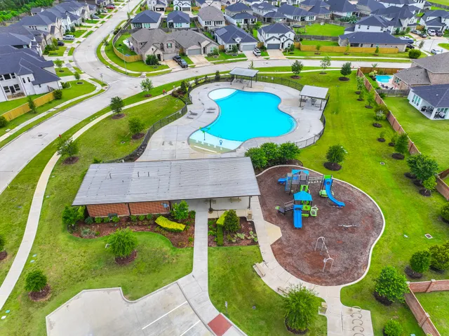 $619,000 | 1206 Raburn Run Lane, Tomball, TX 77375