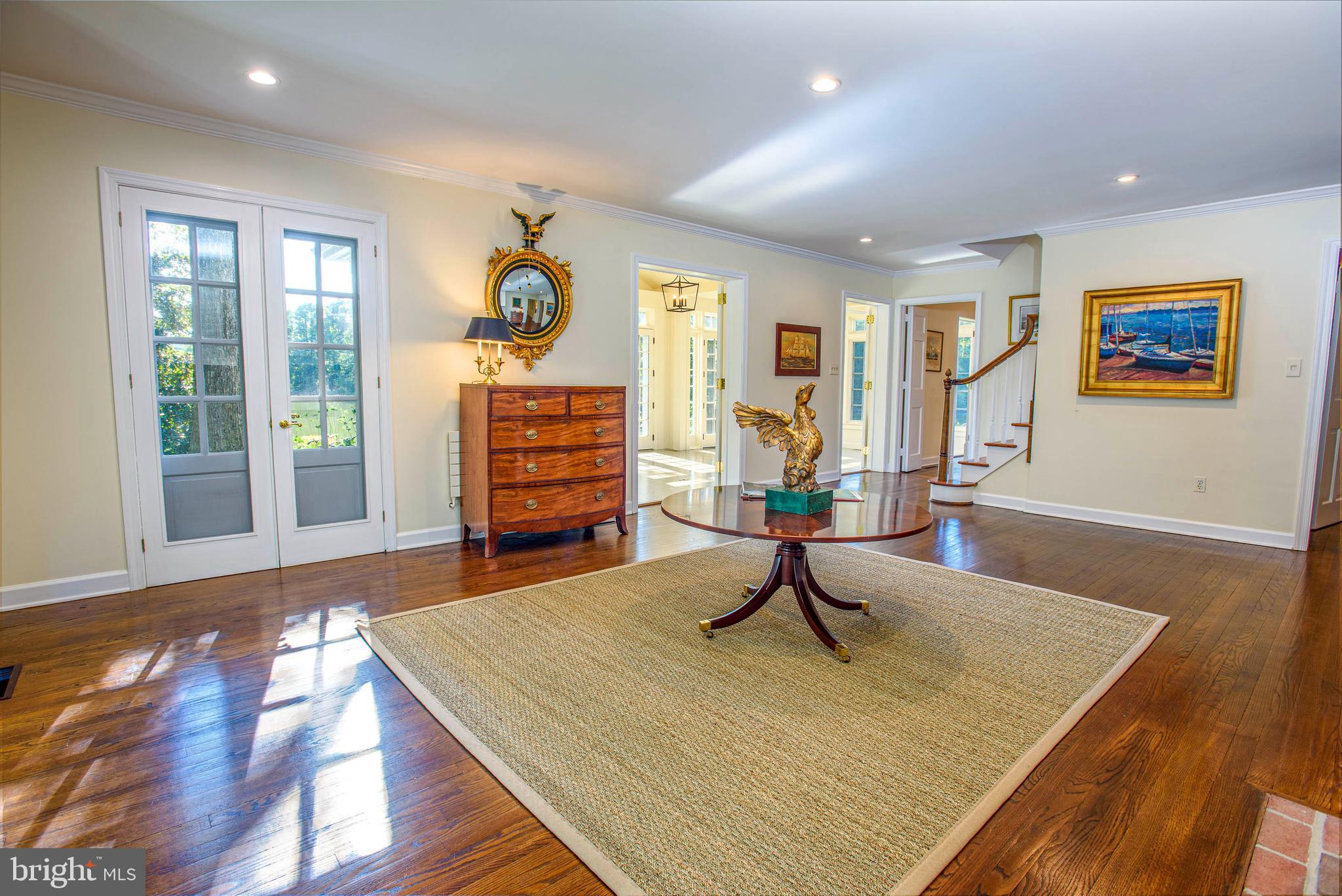 7950 Bloomfield Road Easton, MD 21601 - Photo 24 of 57 Living room with water views