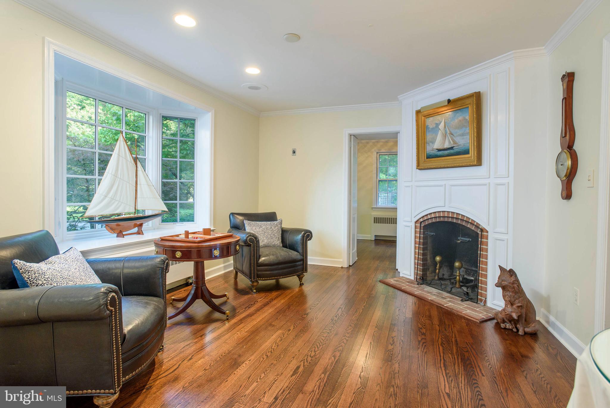 7950 Bloomfield Road Easton, MD 21601 - Photo 26 of 57 Charming den with fireplace
