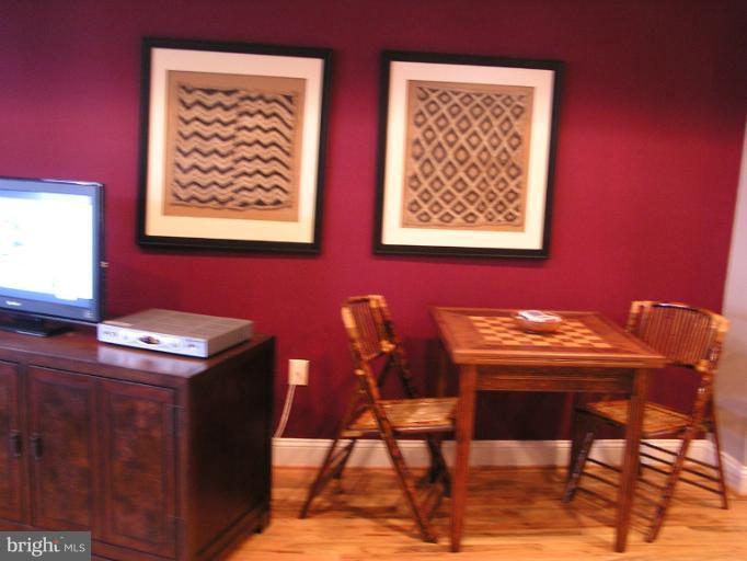 2120 13th Street Southeast Washington, DC 20020 - Photo 10 of 29 Living Room