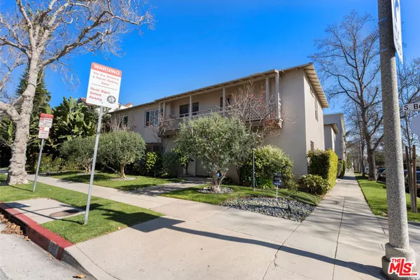 $4,275 | 9623 Charleville Boulevard, Beverly Hills, CA 90212