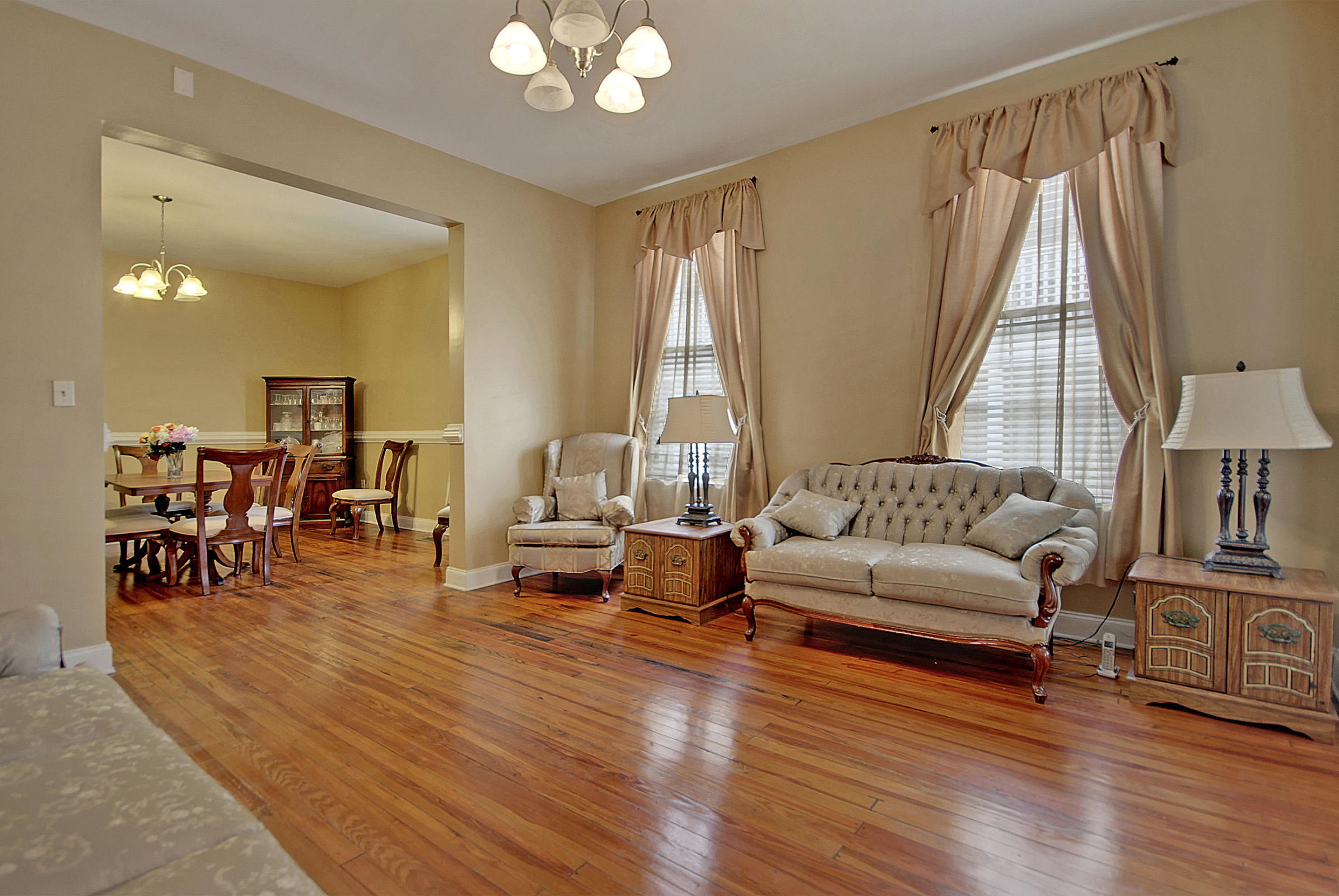 10 Woolfe Street Charleston, SC 29403 - Photo 5 of 34 2b