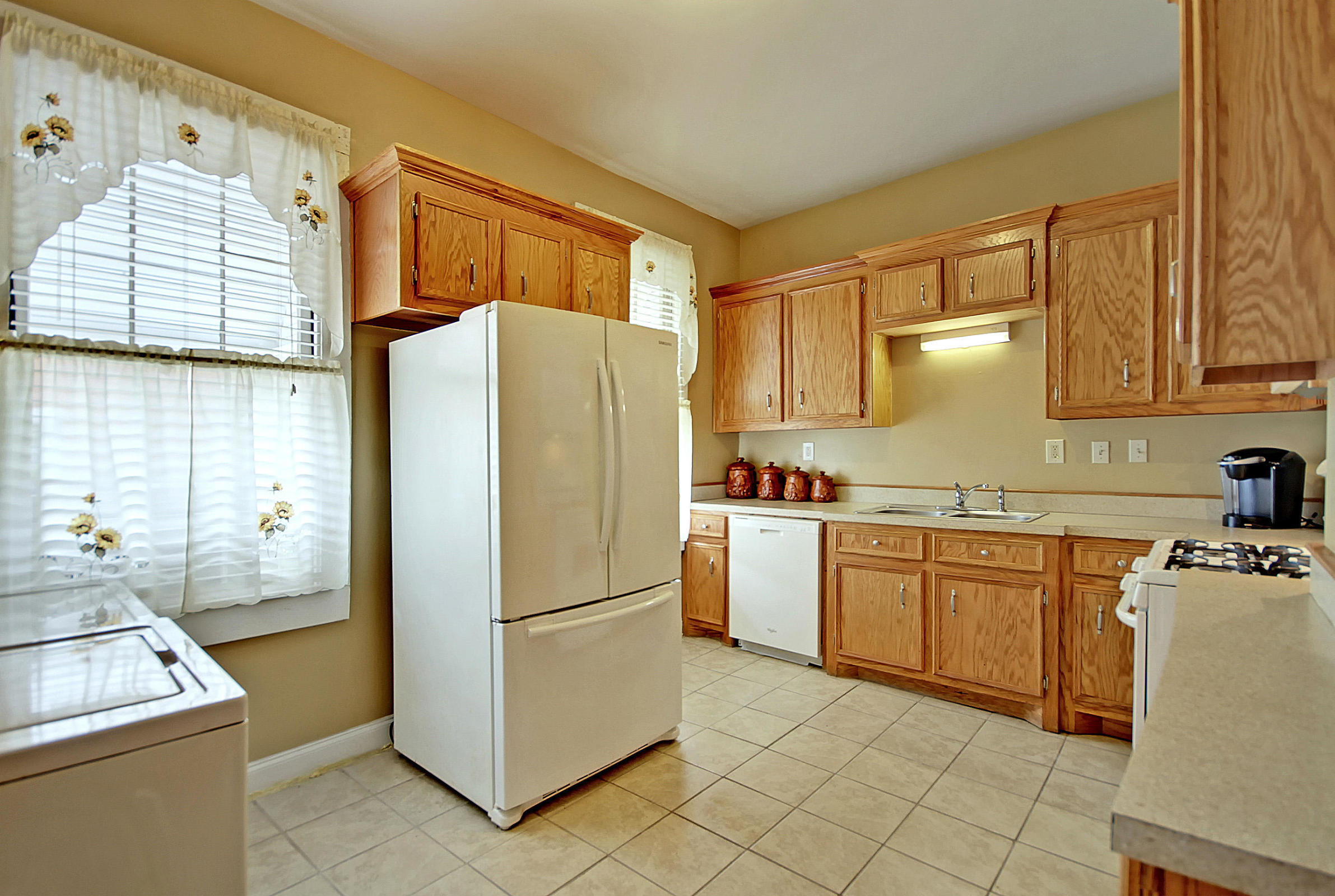 10 Woolfe Street Charleston, SC 29403 - Photo 10 of 34 5a