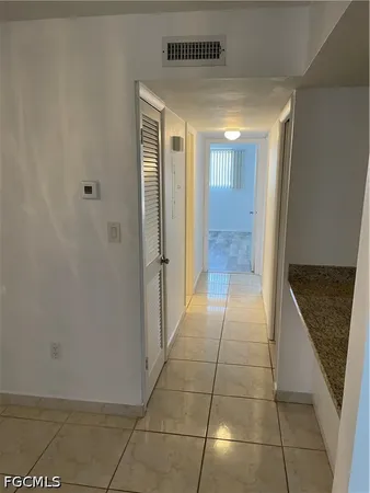 $1,450 | 4906 Victoria Drive, Unit 313, Cape Coral, FL 33904