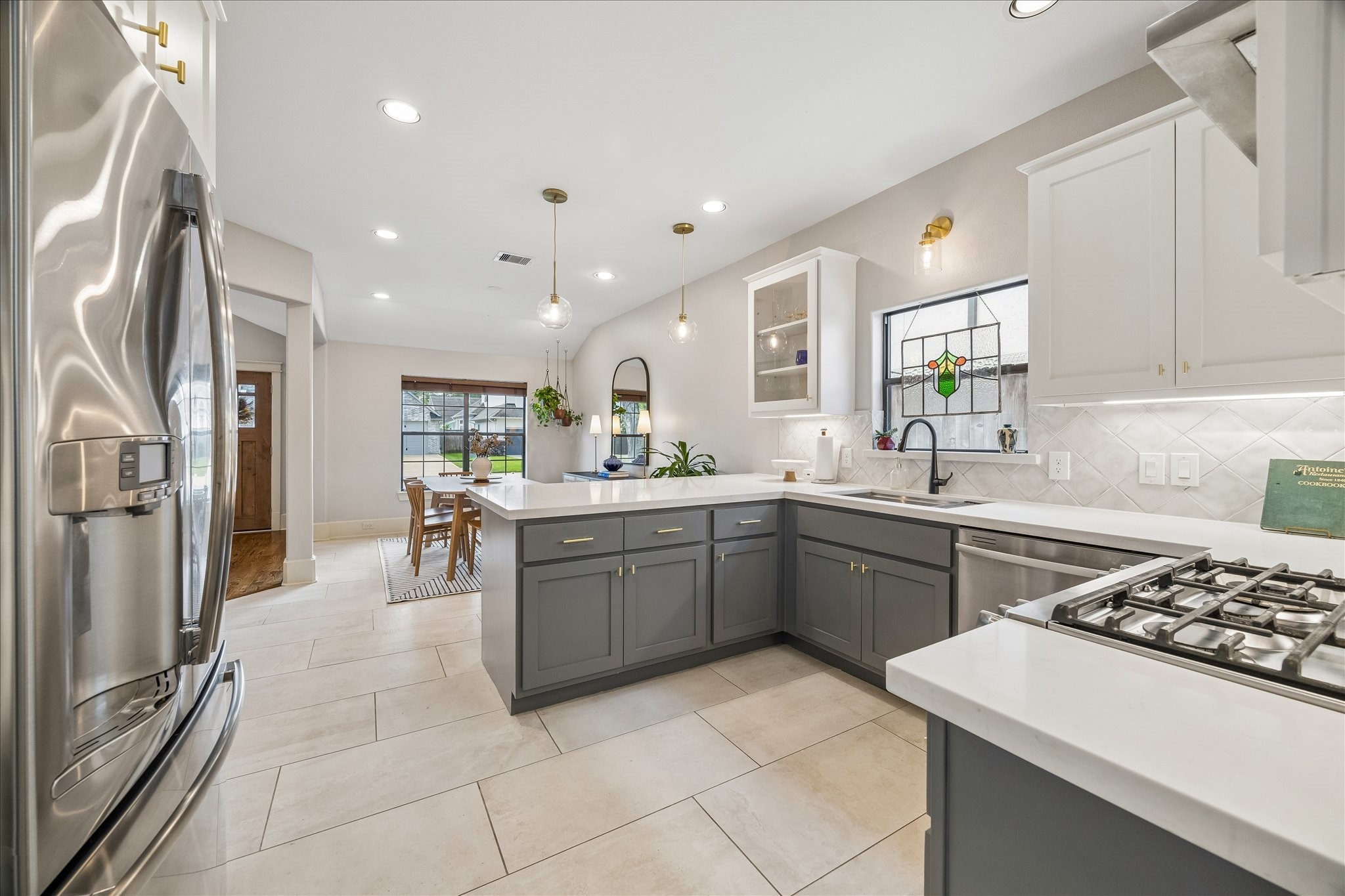 1722 Lamonte Lane Houston, TX 77018 - Photo 9 of 34