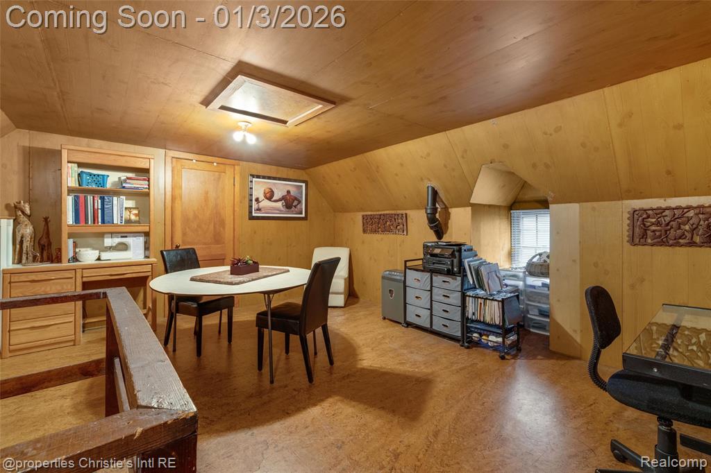 19385 Renfrew Road Detroit, MI 48221 - Photo 37 of 50