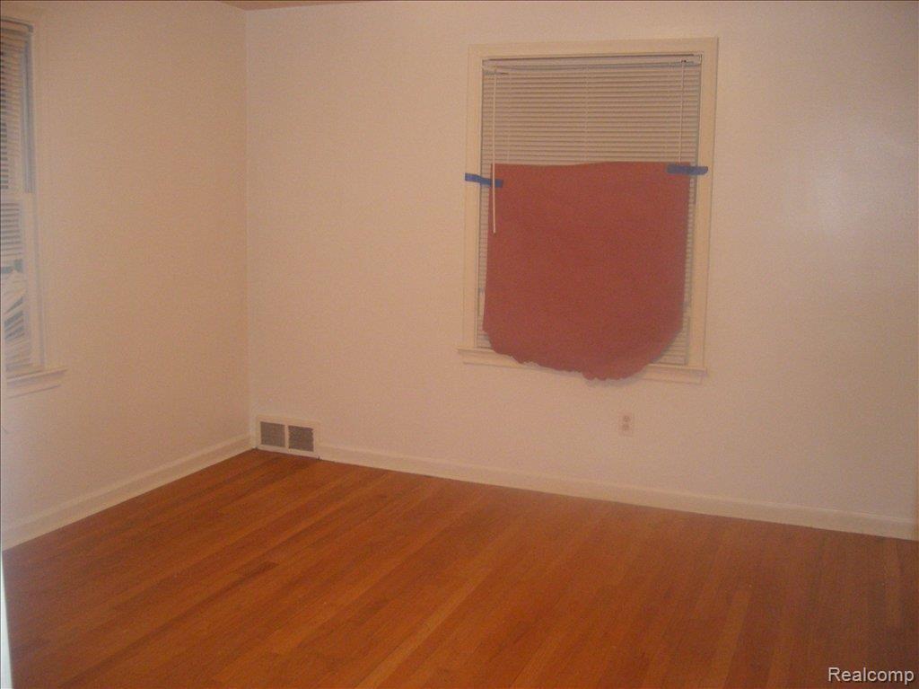 14600 Stahelin Road Detroit, MI 48223 - Photo 10 of 17 Stahelin Bed3