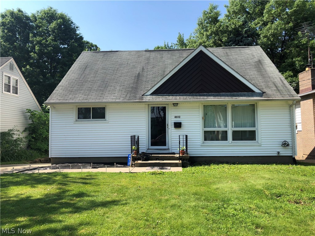 4612 7th Street Northwest Canton, OH 44708 - Photo 1 of 16 Gallery Image 1
