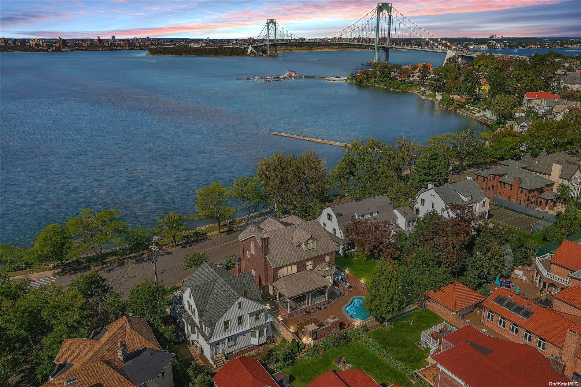 32 Boulevard Queens, NY 11357 - Photo 4 of 4 an aerial view of multiple house
