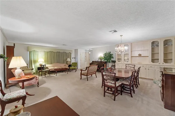 $275,000 | 524 East Avenue D, Rosebud, TX 76570