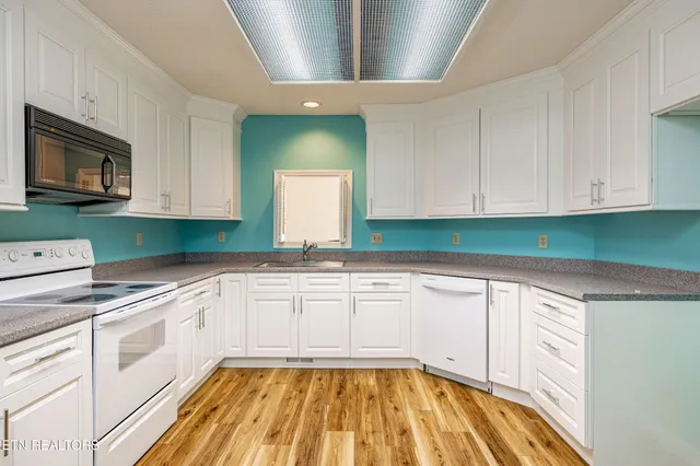 $440,000 | 905 Glennshire Drive, Knoxville, TN 37923