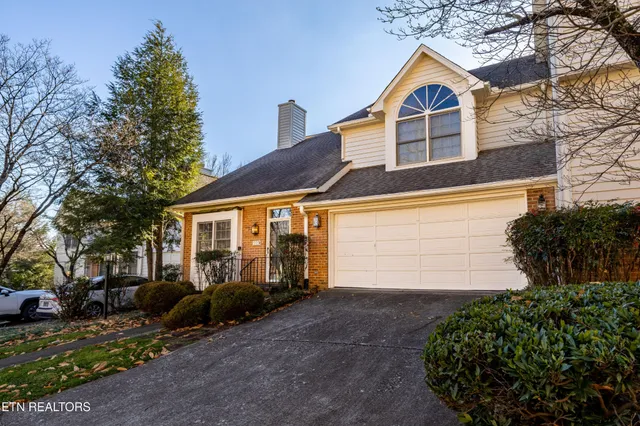 $440,000 | 905 Glennshire Drive, Knoxville, TN 37923