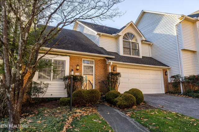 $440,000 | 905 Glennshire Drive, Knoxville, TN 37923