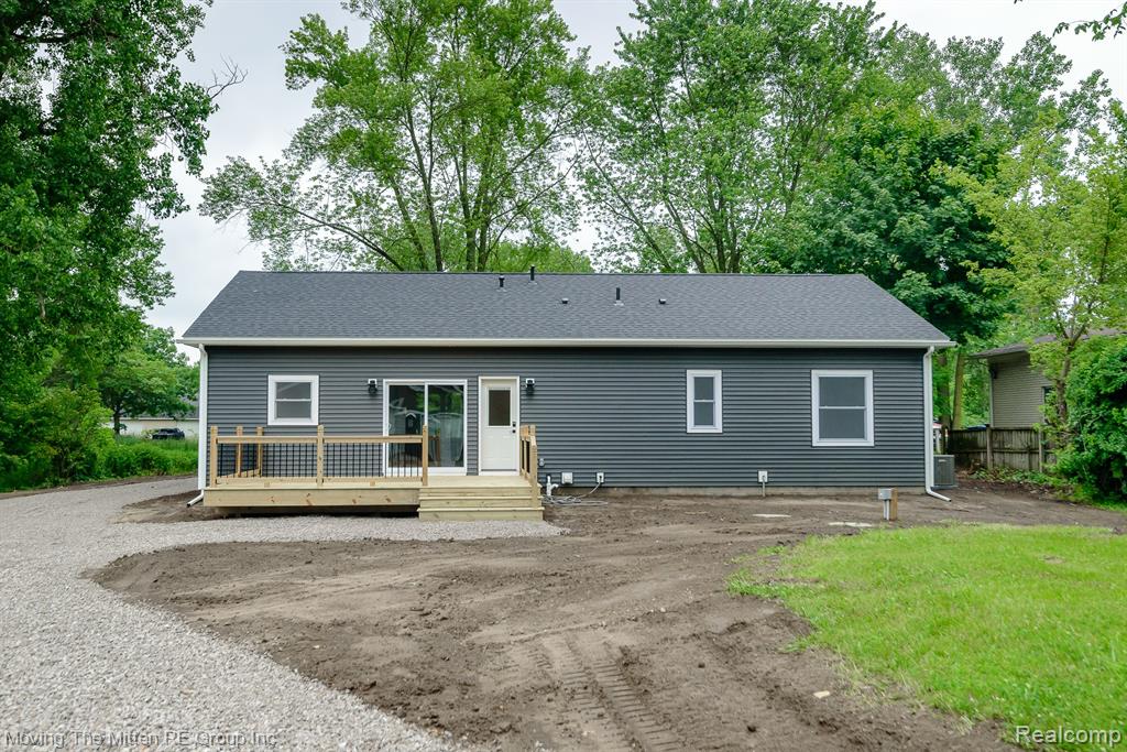 43796 Willow Road Belleville, MI 48111 - Photo 37 of 49 Gallery Image 37