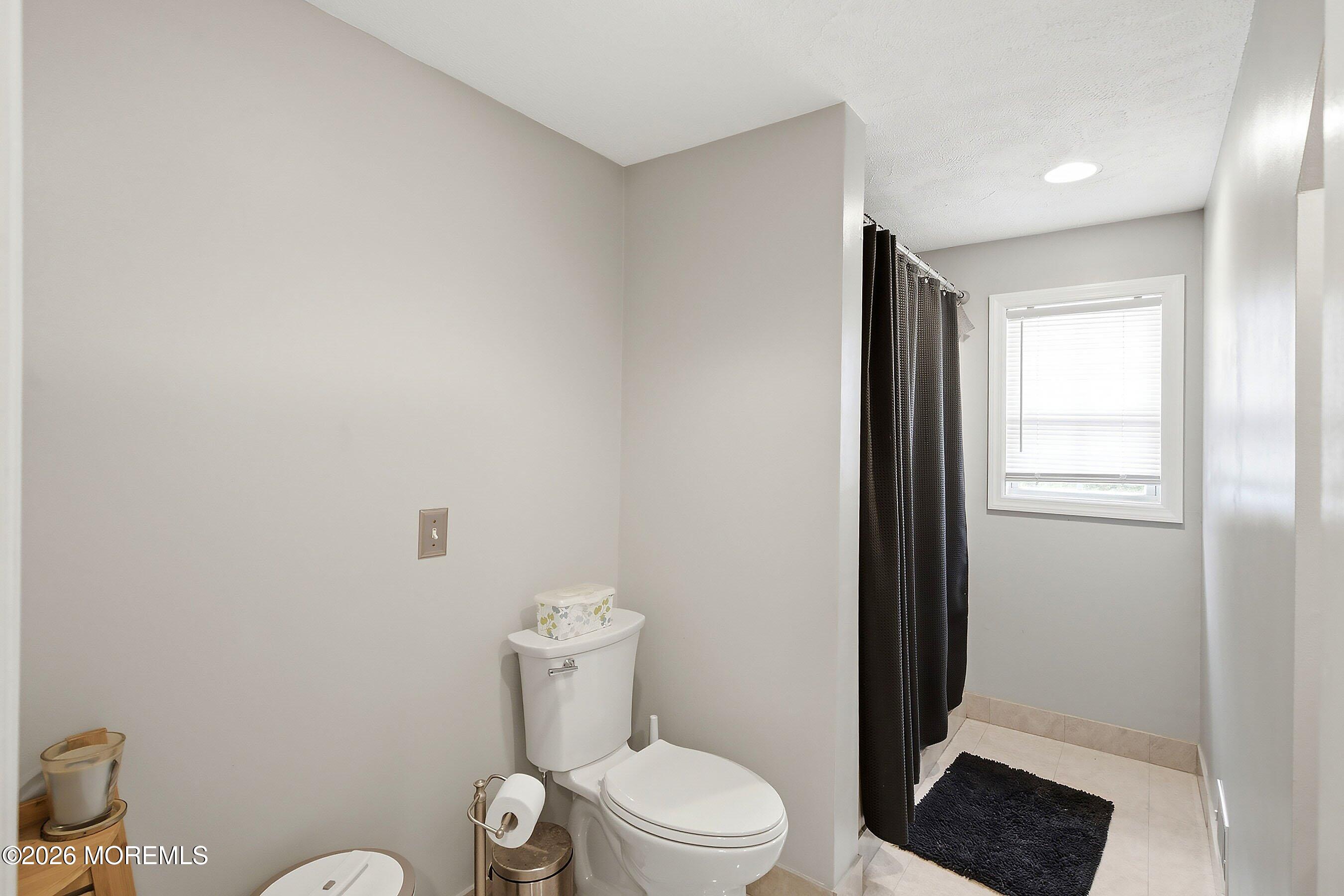 7 Cidermill Court Howell, NJ 07731 - Photo 21 of 34 20-Bath 3A