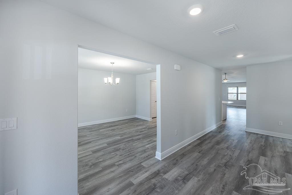 5956 Parsonage Circle Milton, FL 32570 - Photo 10 of 36