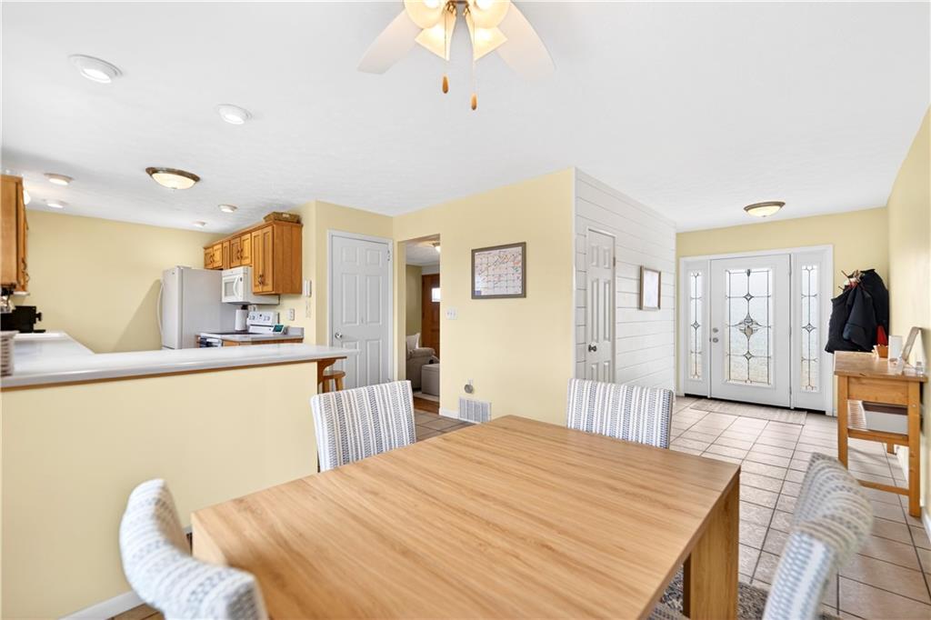 933 Newell Road Fayette City, PA 15438 - Photo 6 of 41