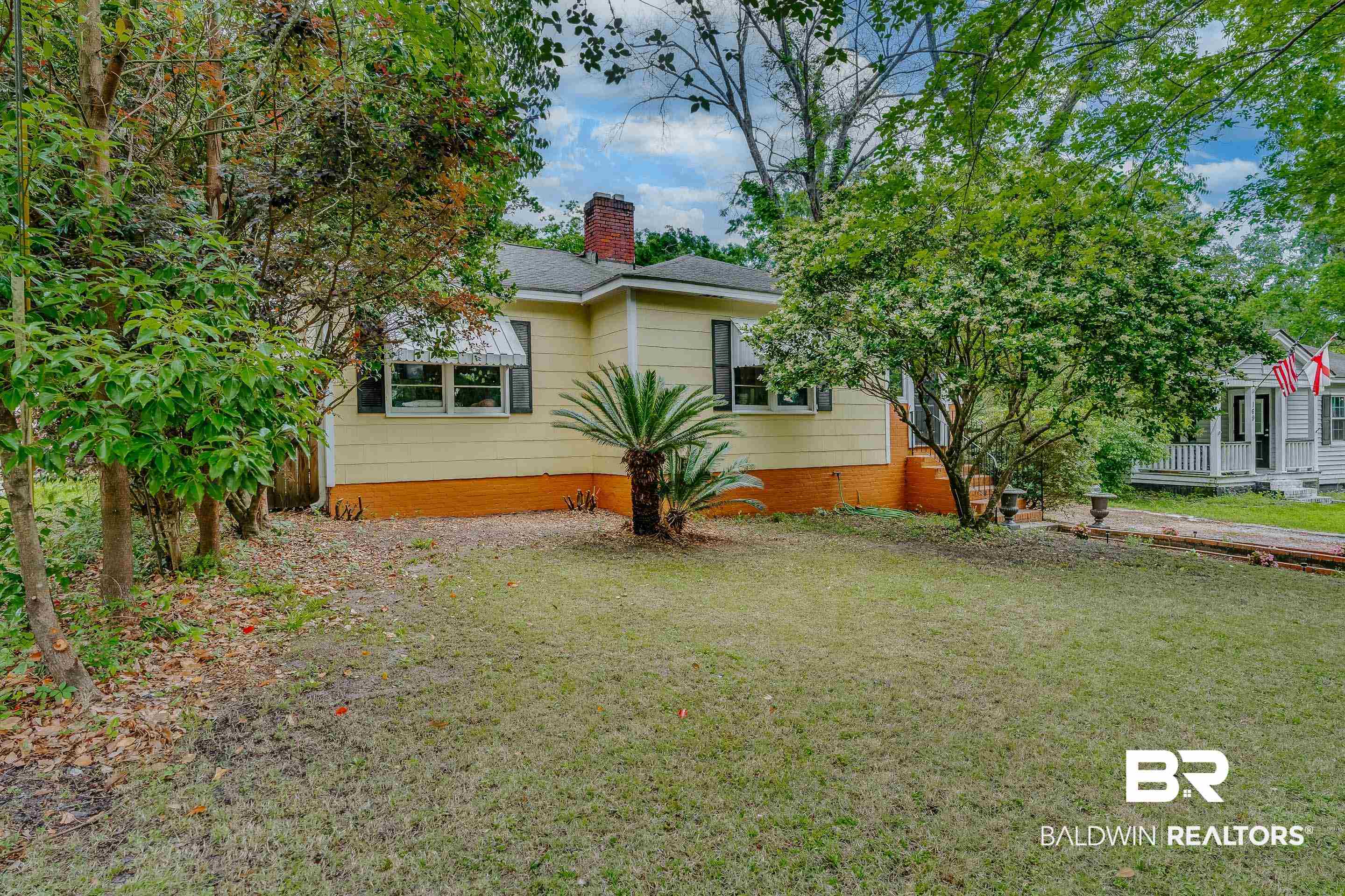 167 Seminole Street Mobile, AL 36606 - Photo 2 of 47