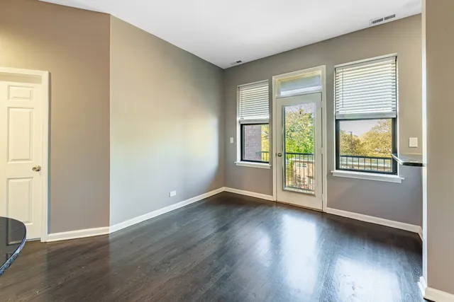 $219,900 | 3704 South King Drive, Unit 3C, Chicago, IL 60653