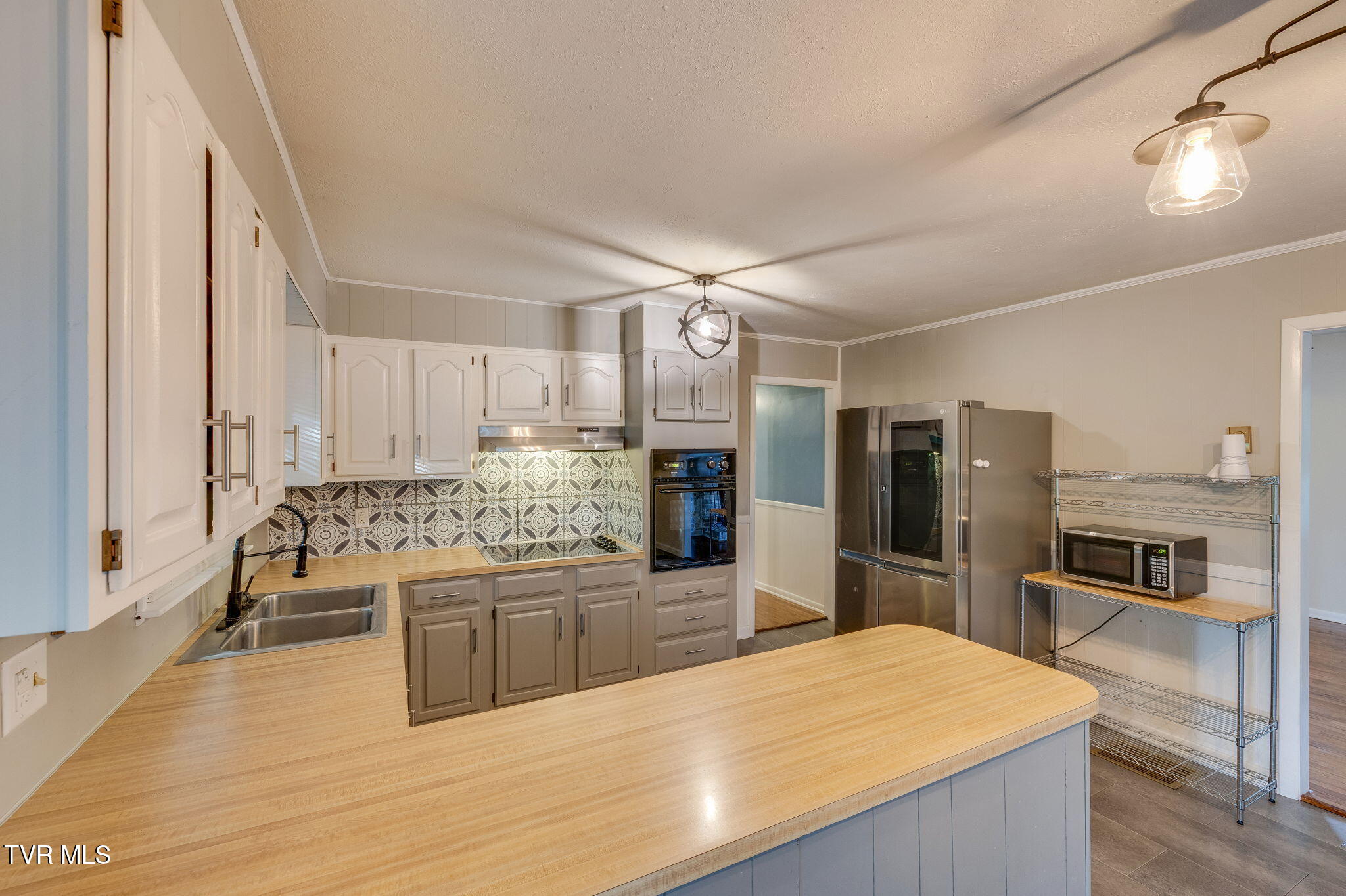 3513 Crest Road Kingsport, TN 37664 - Photo 11 of 30 011