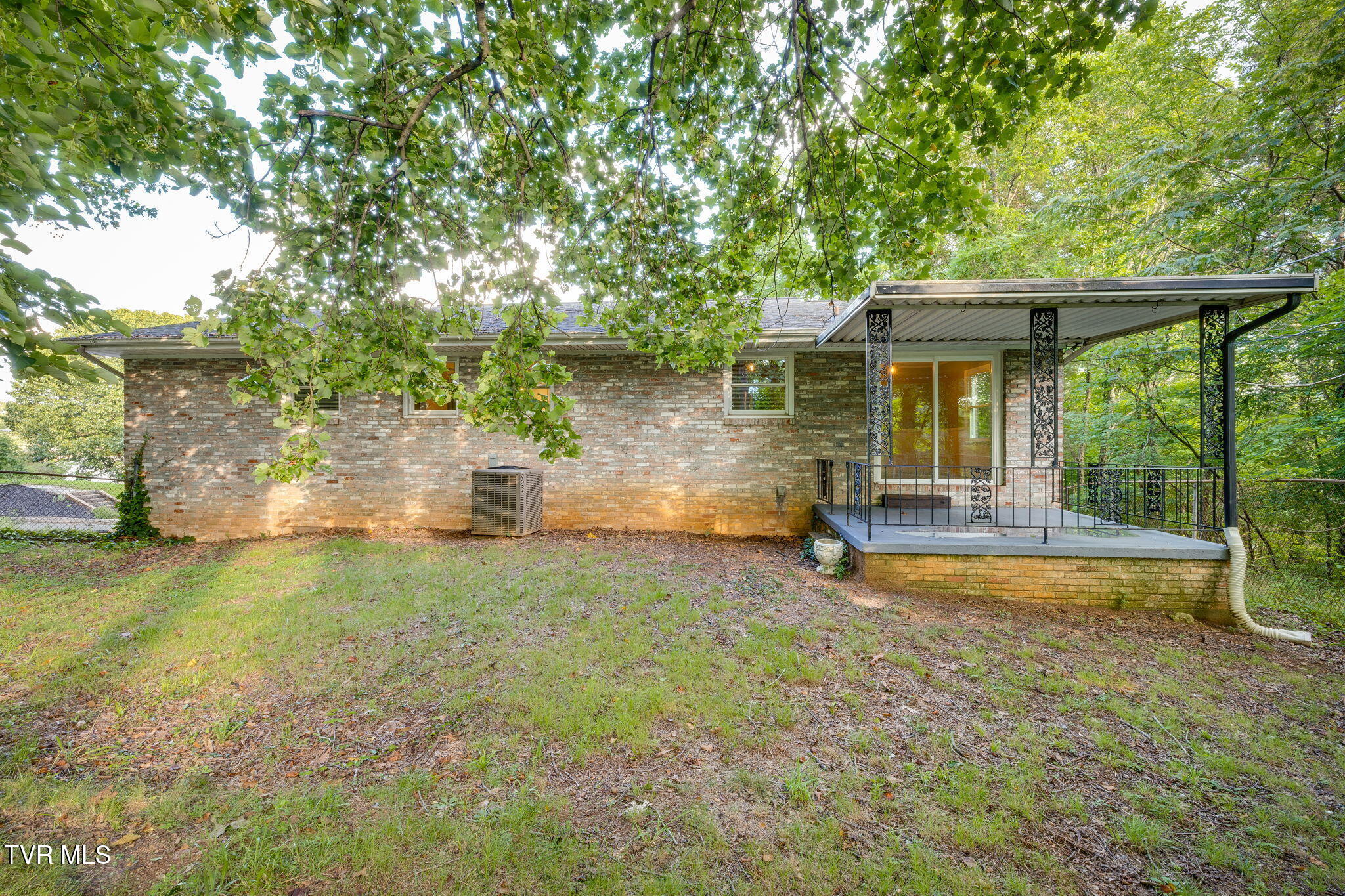 3513 Crest Road Kingsport, TN 37664 - Photo 29 of 30 029